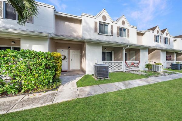 Antigua At Country Club Of Miami, 17515 NW 67th Ct #K-22, Hialeah, Florida 33015, image 1