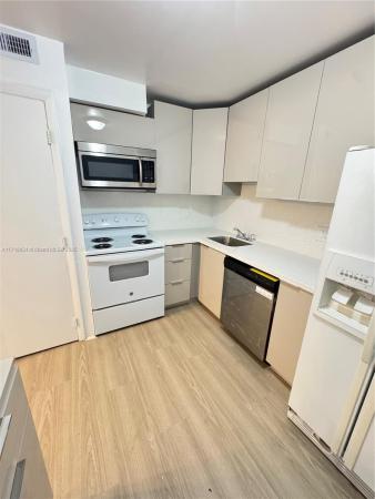 The Manors Of Inverrary, 4160 Inverrary Dr #510, Lauderhill, Florida 33319, image 1
