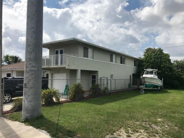 Seminola City, 2250 W 5th Way, Hialeah, Florida 33010, image 1