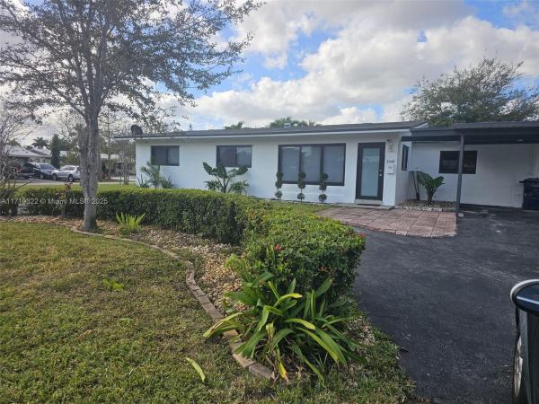Boulevard Estates , 3049 NW 6th Ave, Wilton Manors, Florida 33311, image 1