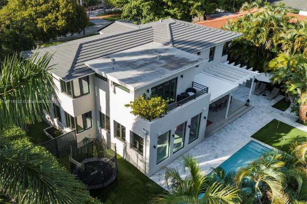 Nautilus, 4301 N Adams Ave, Miami Beach, Florida 33140, image 1