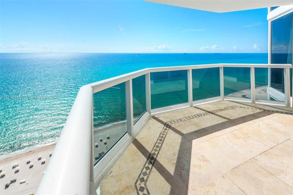 Green Diamond, 4775 Collins Ave #3101, Miami Beach, Florida 33140, image 1