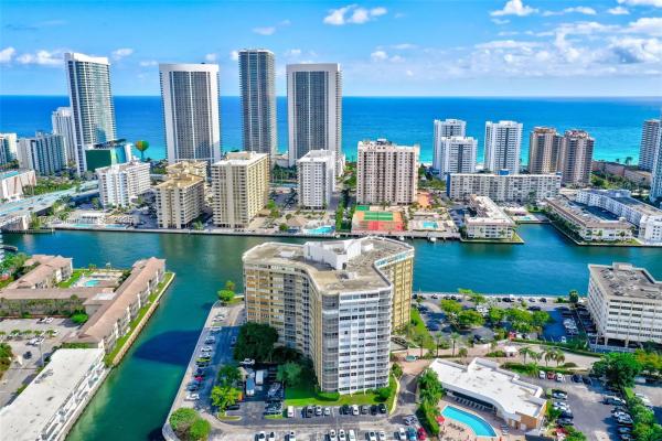 Lake Point Tower & Marina, 100 Golden Isles Dr #805, Hallandale Beach, Florida 33009, image 1