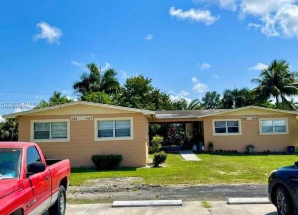 Ridgeway Beach, 460 Cypress Ave, Pahokee, Florida 33476, image 1