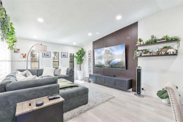 Woodstock Townhomes, 11725 SW 112th Ter, Kendall, Florida 33186, image 1