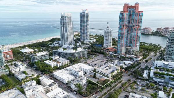 Golden Dreams, 65 Washington Ave #23, Miami Beach, Florida 33139, image 1
