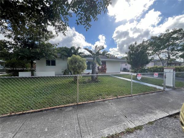 Carol City Gardens, 4600 NW 203rd Ter, Miami Gardens, Florida 33055, image 1