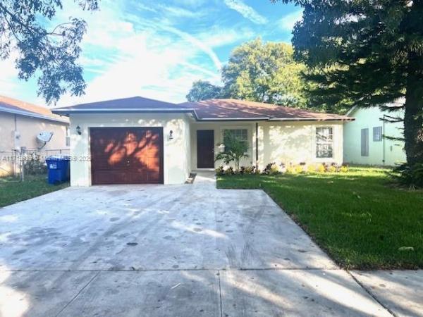 Canal Pointe, 1574 NW 7th Ln, Pompano Beach, Florida 33060, image 1