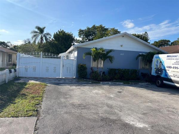 Greenacres No HOA, 457 Jennings Ave, Greenacres, Florida 33463, image 3