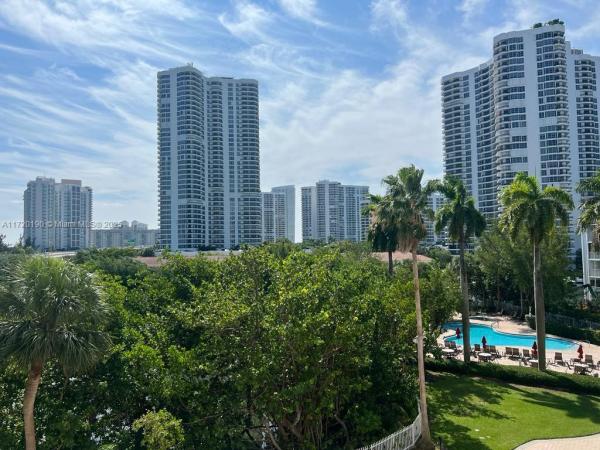 Mystic Pointe Tower 600, 3400 NE 192nd St #410, Aventura, Florida 33180, image 1