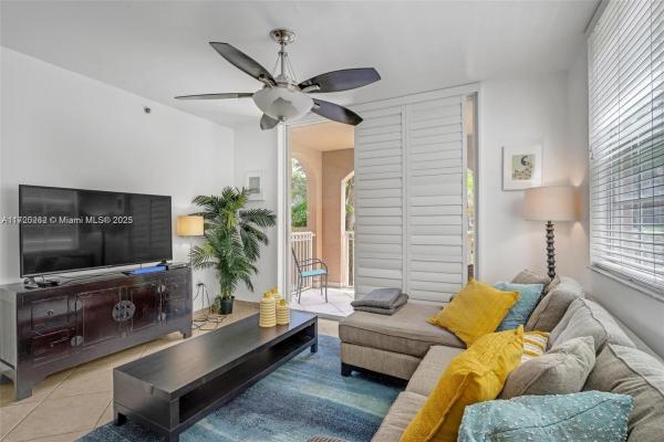 The Yacht Club At Aventura, 19999 E Country Club Dr #1108, Aventura, Florida 33180, image 3