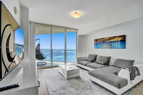 La Perla, 16699 Collins Ave #2301, Sunny Isles Beach, Florida 33160, image 1