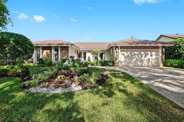 Jacaranda Lakes, 9661 NW 14th St, Plantation, Florida 33322, image 1