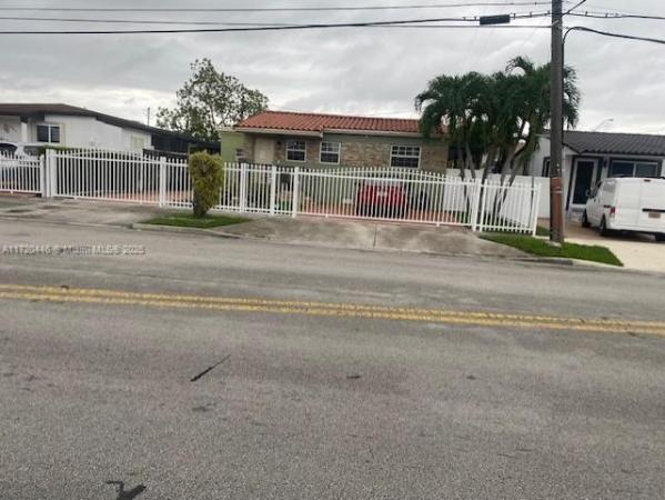 Ingleside Park, 971 E 45th St, Hialeah, Florida 33013, image 1