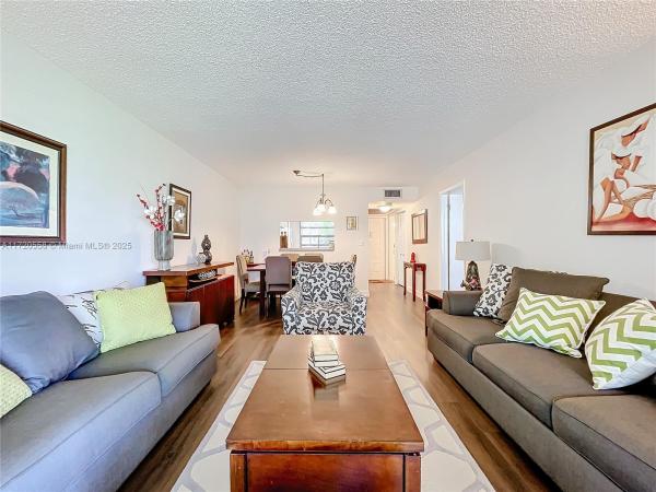 Colony Point, 1000 Colony Point Cir #205, Pembroke Pines, Florida 33026, image 1