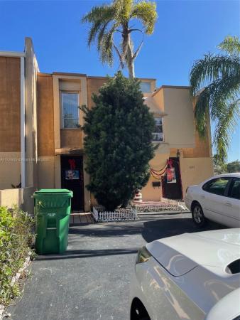 The Twins, 6695 SW 138th Ct, Kendale Lakes, Florida 33183, image 1