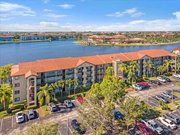 Ivanhoe At Century Village, 1400 SW 131st Way #204Q, Pembroke Pines, Florida 33027, image 1