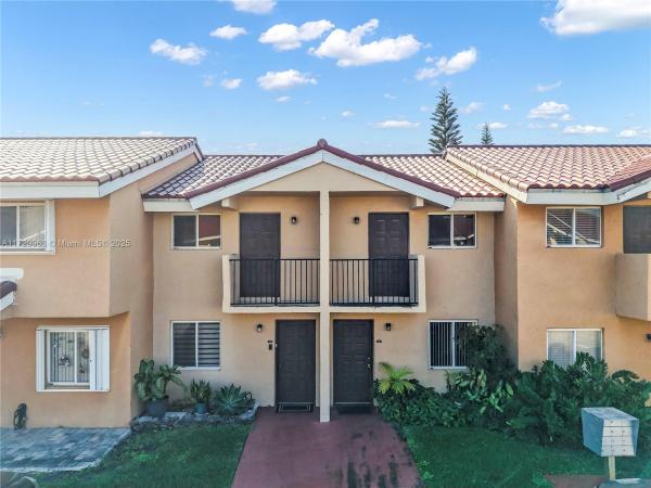 Mira Villas, 8252 NW 6th Ter #238, Fountainebleau, Florida 33126, image 1