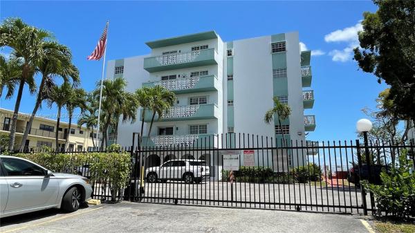 Miami Bayview, Miami, Florida 33138, image 1