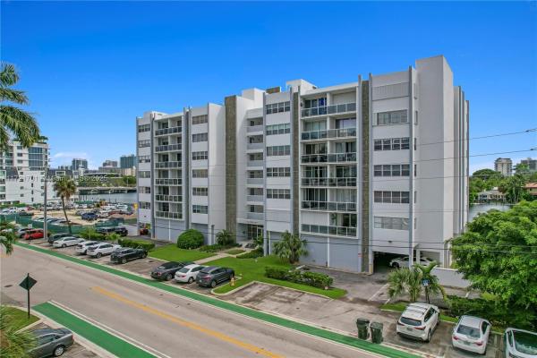 London Towers, 9381 E Bay Harbor Dr #401N, Bay Harbor Islands, Florida 33154, image 1