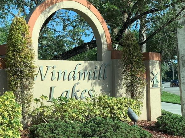 Windmill Lakes, 8710 SW 3rd St #104, Pembroke Pines, Florida 33025, image 1
