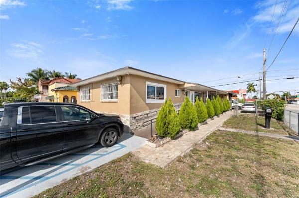 Shenandoah, 820 SW 17th Ave, Miami, Florida 33135, image 1