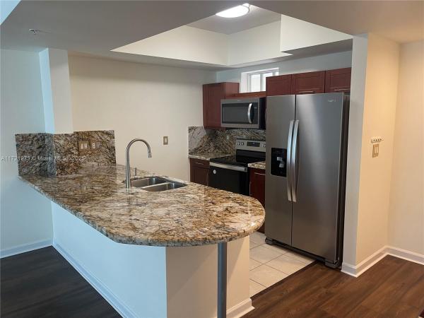 Downtown Dadeland, 7280 SW 89th St #D603, Kendall, Florida 33156, image 1