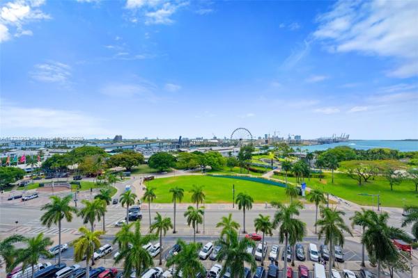 Vizcayne North, 244 Biscayne Blvd #449, Miami, Florida 33132, image 1