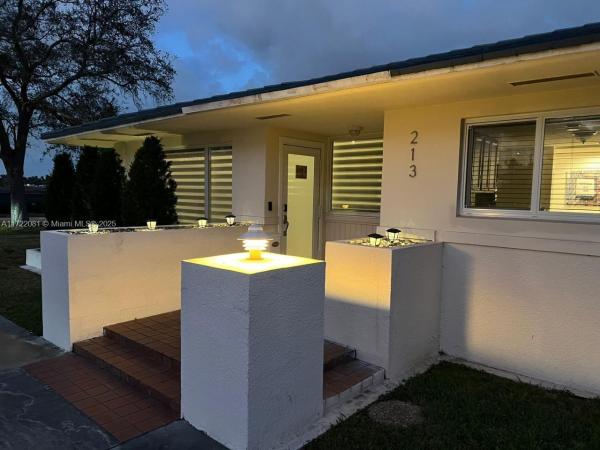 Hollywood Lakes, 213 N 15th Ave 0, Hollywood, Florida 33020, image 1