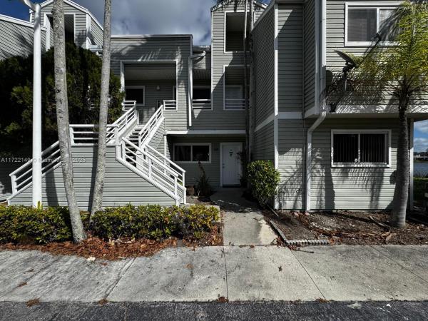 Summer Lake, 3437 NW 44th St #208, Oakland Park, Florida 33309, image 1