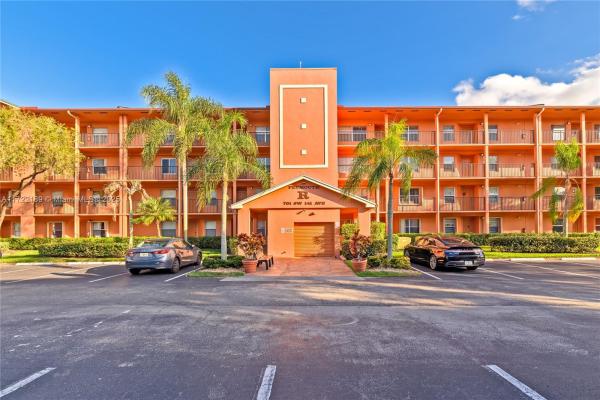 Plymouth At Century Village, 701 SW 141st Ave #106R, Pembroke Pines, Florida 33027, image 1