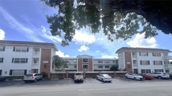 Park Ridge East, 2340 NE 9th St #307, Fort Lauderdale, Florida 33304, image 1