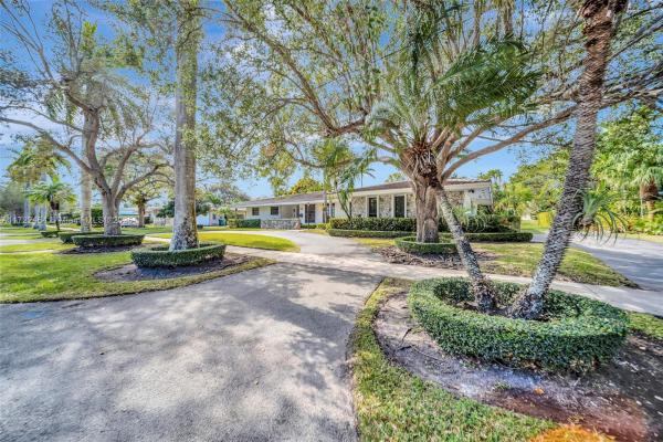 Montgomery East, 11700 SW 72nd Ave, Pinecrest, Florida 33156, image 1