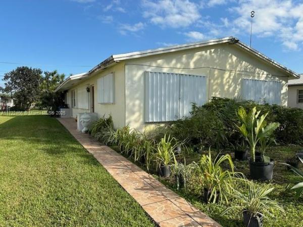 Allapattah Gardens, 25421 SW 107th Ct, Kendall, Florida 33032, image 1