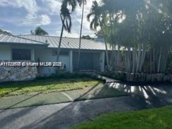 Kings Bay, 14501 SW 67th Ave, Coral Gables, Florida 33158, image 1