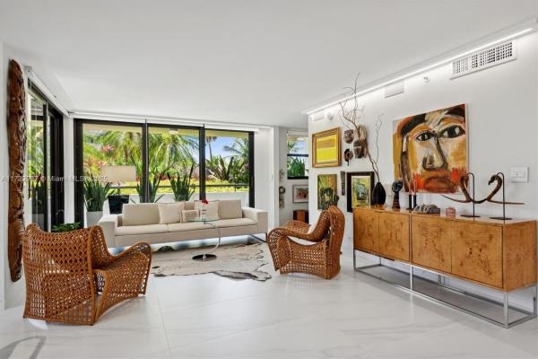 Ocean Lane Plaza, 170 S Ocean Lane Dr #312, Key Biscayne, Florida 33149, image 1
