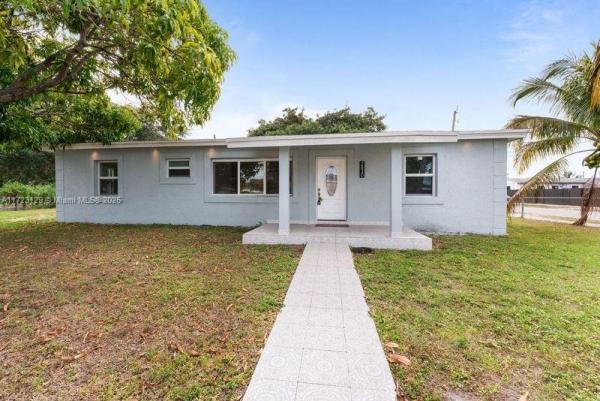 Golden Highland Estates, 2830 NW 156th St, Miami Gardens, Florida 33054, image 1