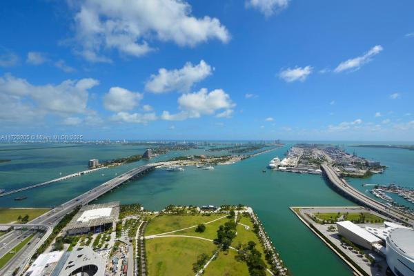 900 Biscayne Bay, 900 Biscayne Blvd #5606, Miami, Florida 33132, image 1