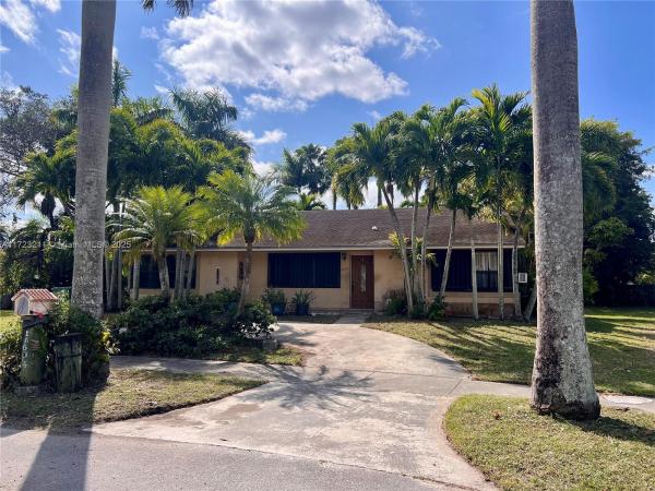 18604 SW 359th St, Unincorporated Dade County, Florida 33034, image 2