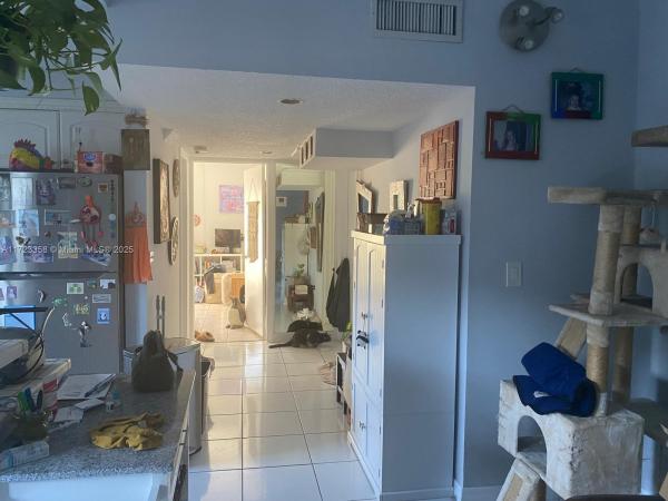 Apartments Enchante, 1960 Marseille Dr #204, Miami Beach, Florida 33141, image 3