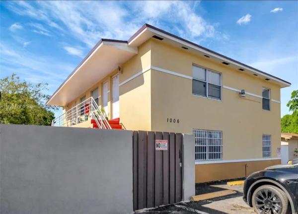 Freshwater, 1006 10th St #2, West Palm Beach, Florida 33401, image 1
