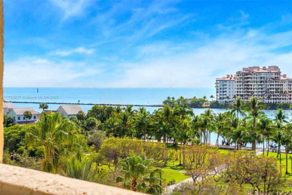 Portofino Tower, 300 S Pointe Dr #708, Miami Beach, Florida 33139, image 1