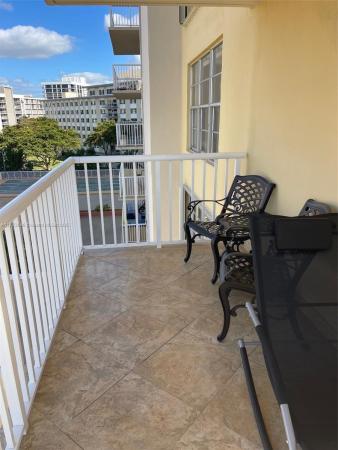 Winston Towers 400, 231 174th St #604, Sunny Isles Beach, Florida 33160, image 1
