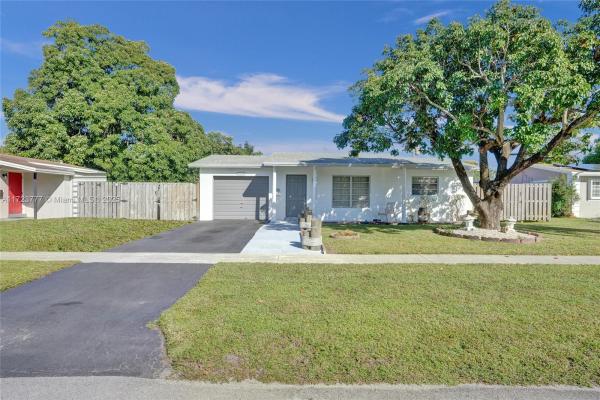 Sunrise Golf Village, 5841 NW 12th Ct, Sunrise, Florida 33313, image 3