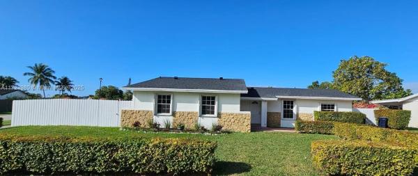 Winston Park, 7802 SW 128th Pl, Kendale Lakes, Florida 33183, image 1