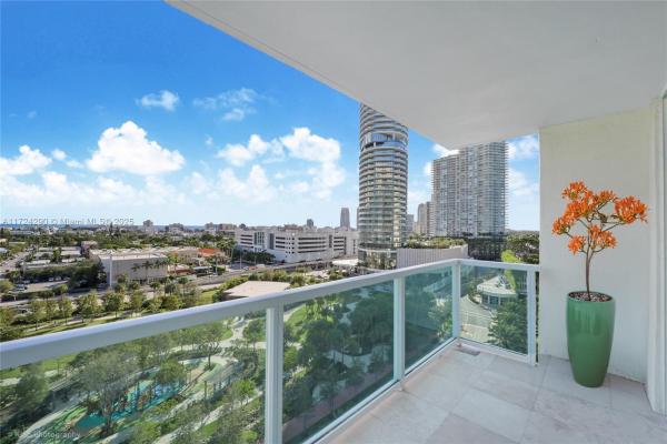 The Floridian, 650 West Ave #1104, Miami Beach, Florida 33139, image 1