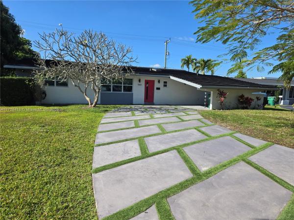 Engelwood Estates, 15100 SW 89th Ct, Palmetto Bay, Florida 33176, image 1