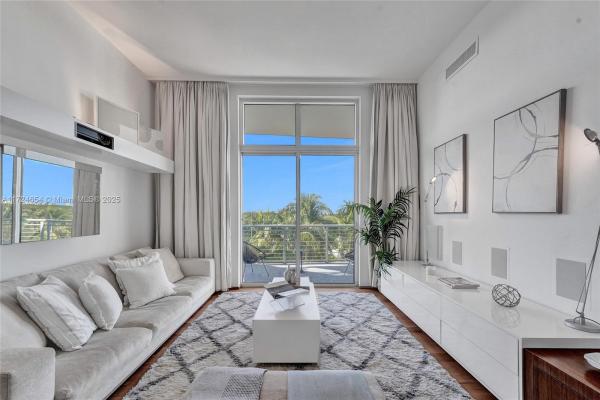 The Meridian, 2001 Meridian Ave #505, Miami Beach, Florida 33139, image 1