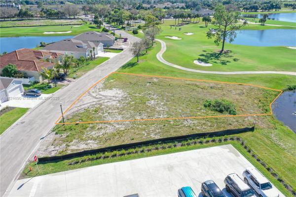 20820 Copperhead Dr, Lehigh Acres, Florida 33936, image 1