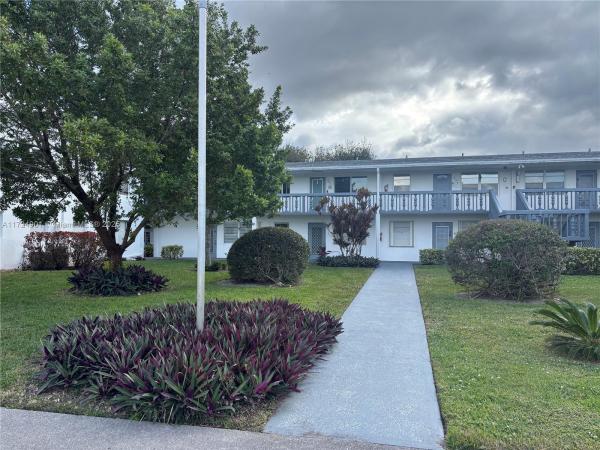 Oakridge, 252 Oakridge O #252, Deerfield Beach, Florida 33442, image 1
